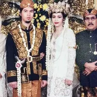 Ahmad Dhani mengunggah foto pernikahannya dengan Maia Estianty (Instagram/@ahmaddhaniprast)