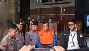 Ditahan KPK, Bupati Kuansing Minta Doa dan Dukungan