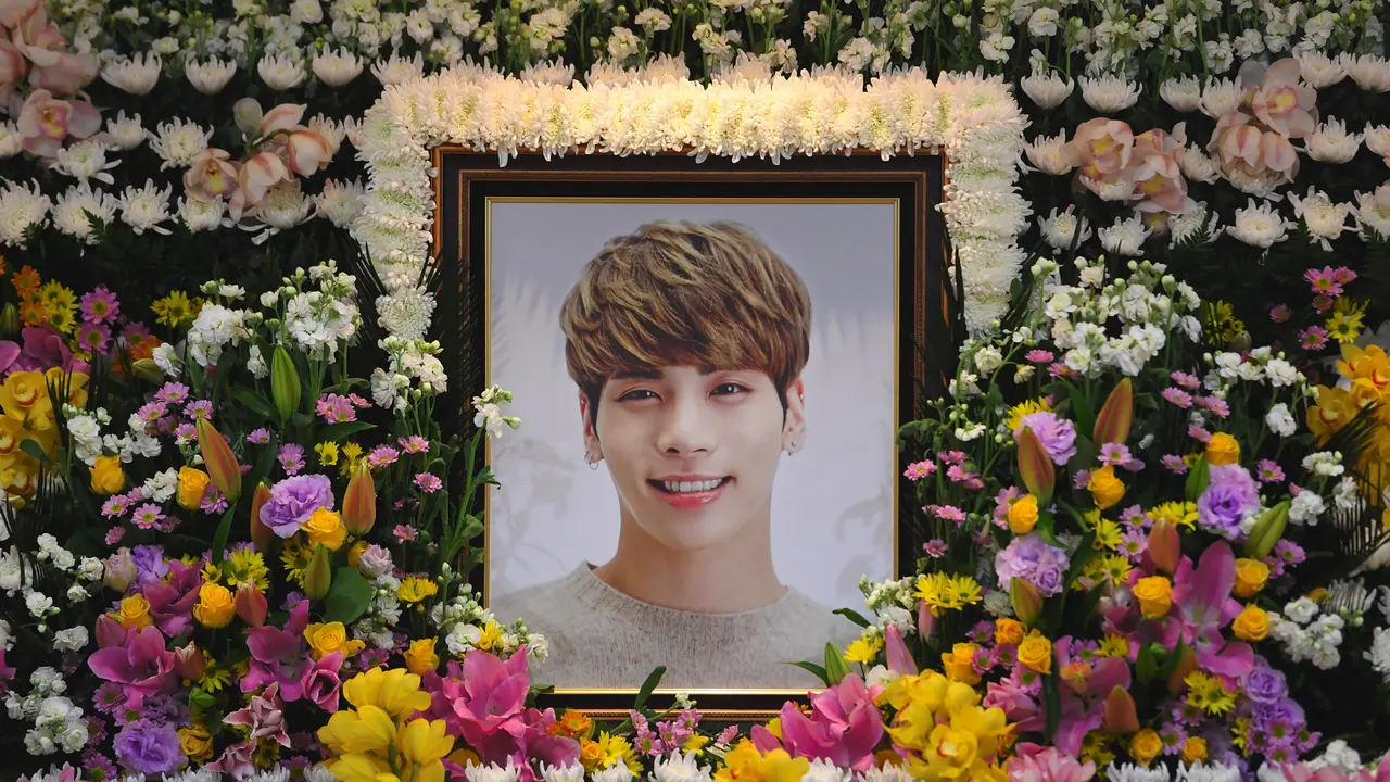 [Bintang] Pihak Kepolisian Hentikan Penyelidikan Kasus Bunuh Diri Jonghyun SHiNee