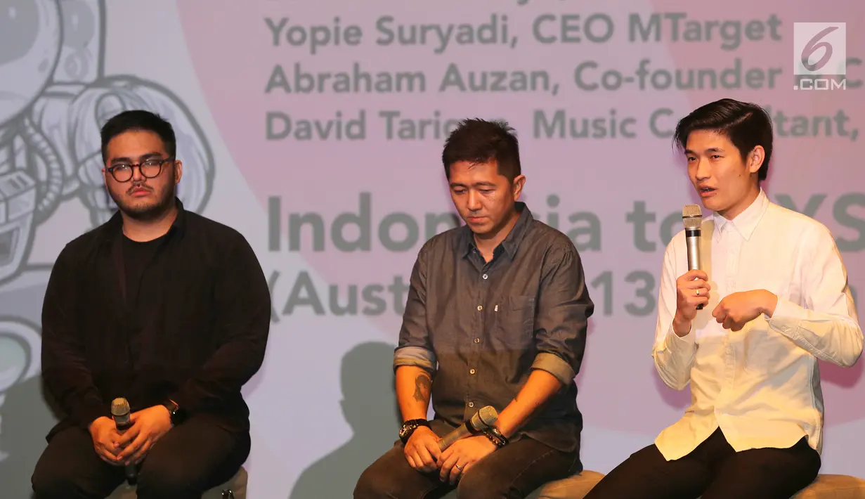 Co-founder & CEO Ars Jonathan Aditya memberi keterangan pers menjelang Festival SXSW 2019 yang akan digelar di Amerika Serikat, di Jakarta, Selasa (26/2). Bekraf akan mengirimkan 19 pelaku industri. (Liputan6.com/Fery Pradolo)