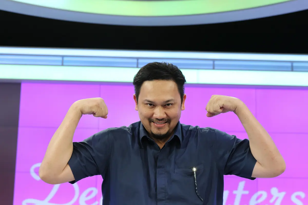 Farhat Abbas: Wanita Seksi itu yang Bersusu Besar