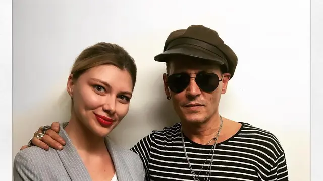 [Bintang] Johnny Depp