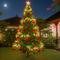 7 Dekorasi Natal Outdoor Sederhana tapi Meriah, Bikin Rumah Makin Hangat dan Memukau (Foto: Gemini AI)