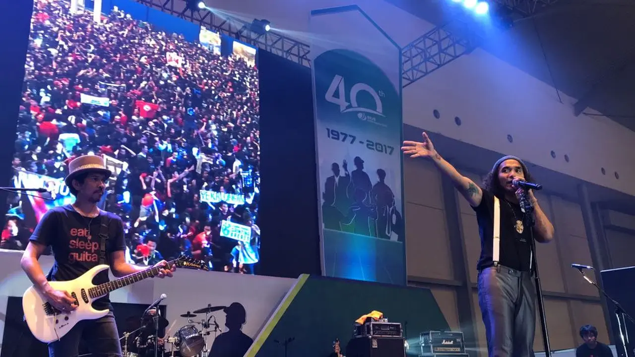 Sheila on 7 dan Slank Guncang ICE BSD