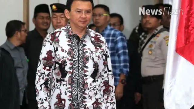 NEWS FLASH: Saksi Ahli Berpendapat Ucapan Ahok Soal Al Maidah Bukan Penistaan Agama