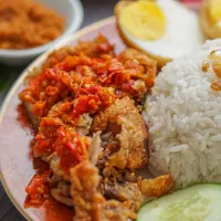 ilustrasi ayam geprek/Photo by Ke Vin on Unsplash