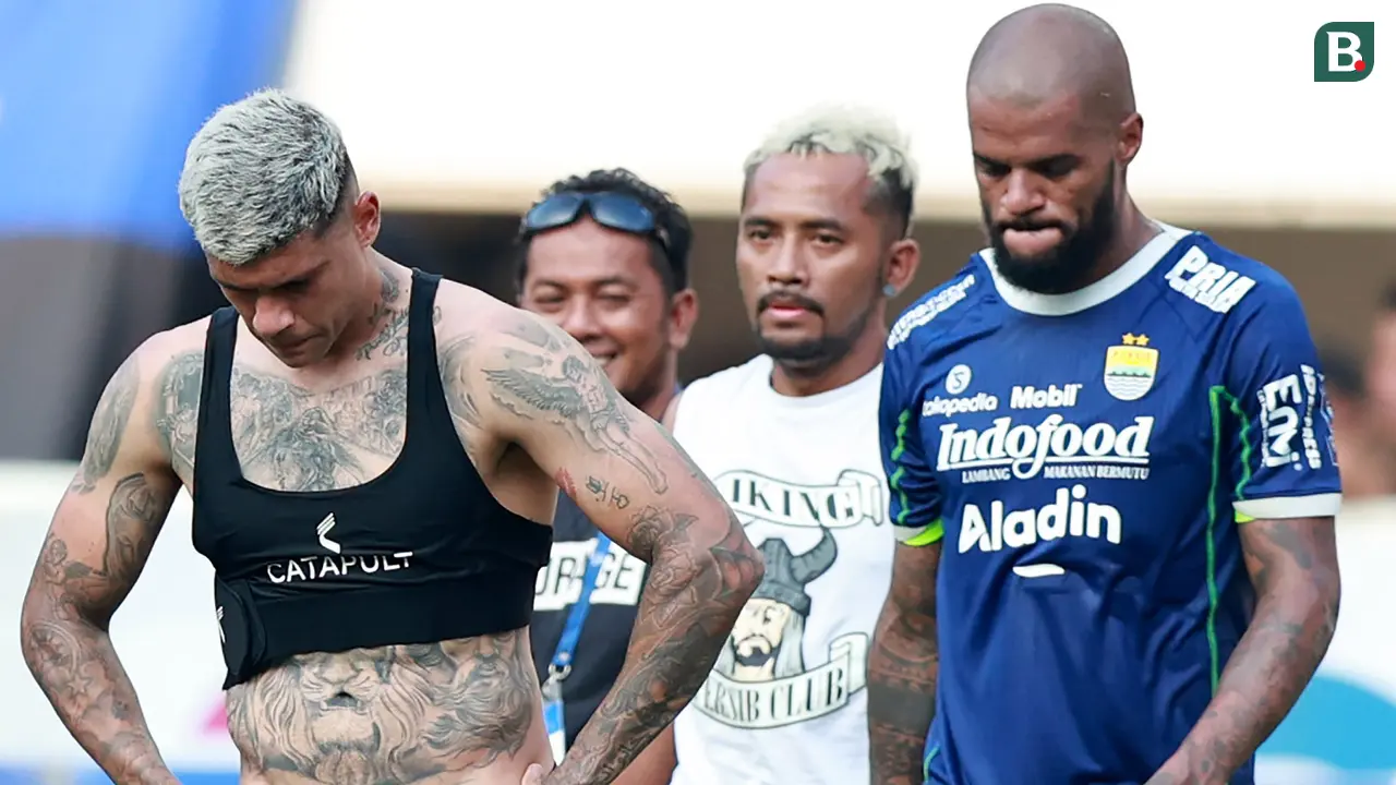 BRI Liga 1 2022/2023: Persib Bandung vs Persik Kediri