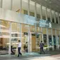 Standard Chartered Bank (iStockphoto)