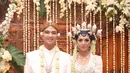 Minggu pagi, (27/3/2016), Novian mengucapkan ikrar sumpah setia lewat ijab qabul untuk menikahi Alisia Rininta sebagai istrinya. (Andy Masela/Bintang.com)