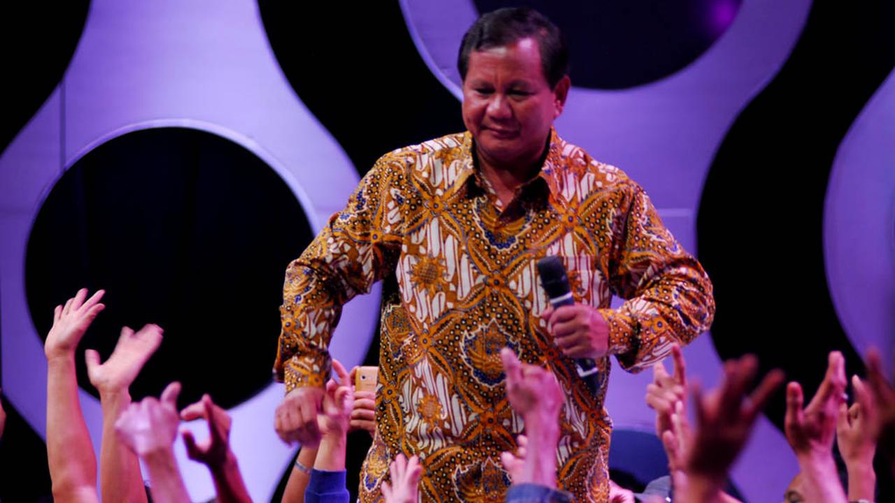Prabowo: Saya Akan Belajar Dangdut