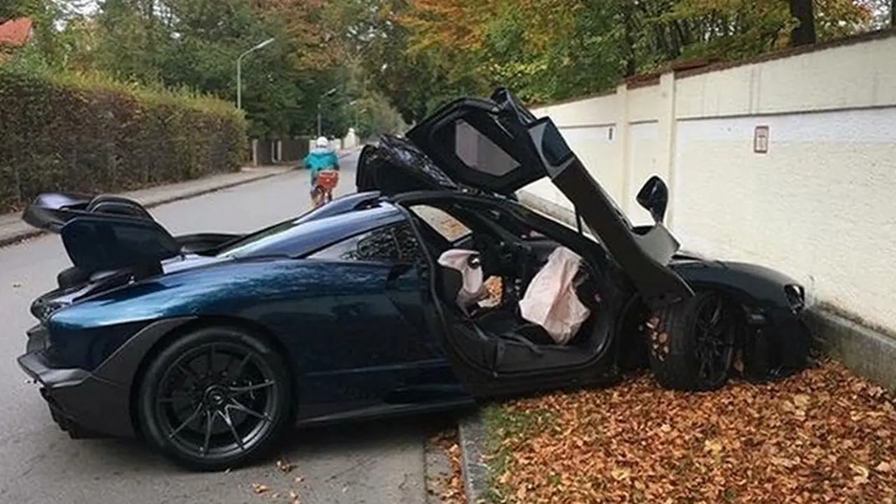 McLaren Senna