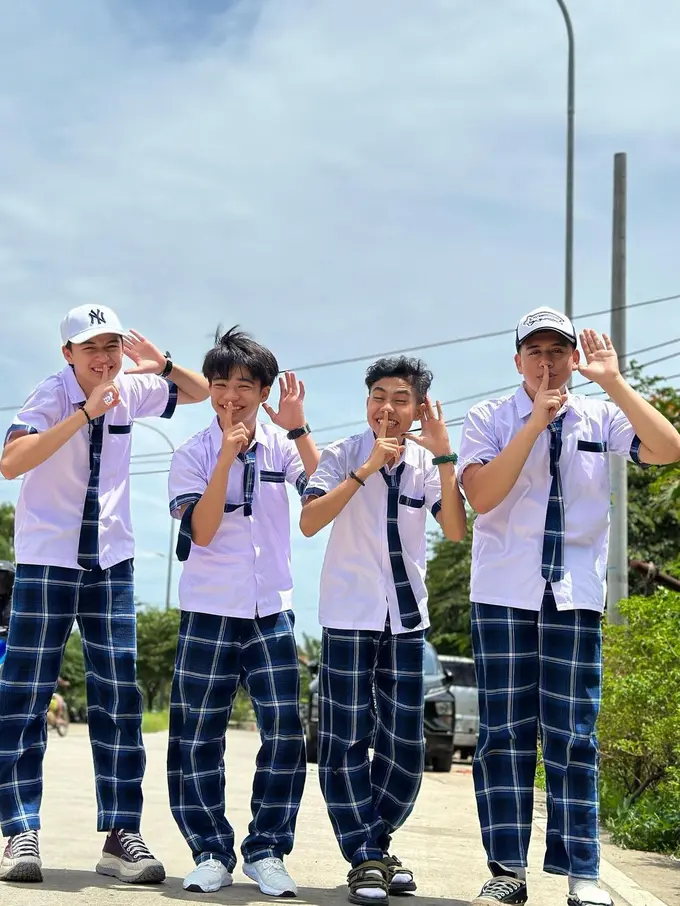 Sinetronnya Viral, Ini 6 Potret Kompak Pemain Magic 5 di Lokasi Syuting