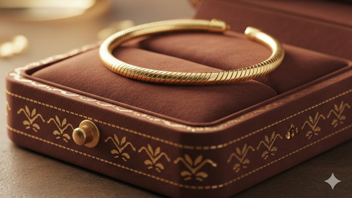 8 Inspirasi Model Gelang Emas Kecil yang Manis dan Elegan untuk Kado Spesial, Hits di 2025