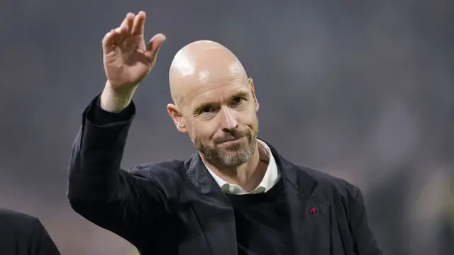 Foto: Bawa Ajax Amsterdam Juara Liga Belanda, Erik ten Hag Beri Kado Perpisahan Manis Sebelum Hijrah ke Manchester United