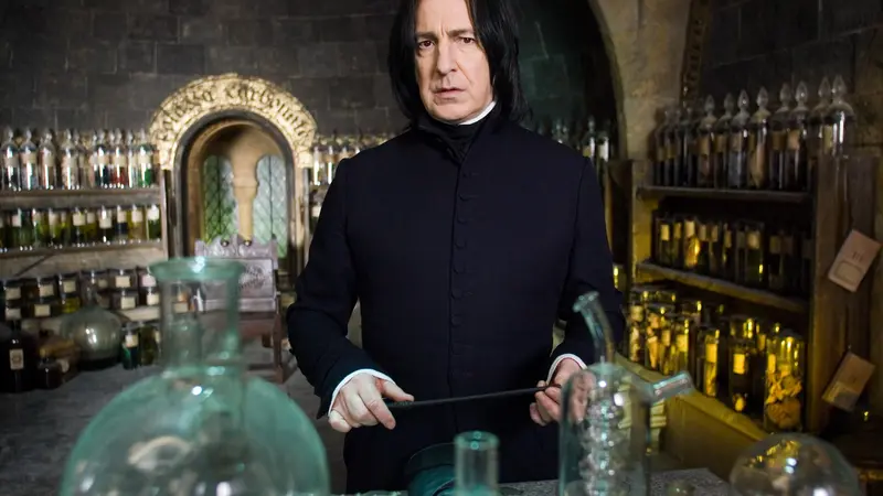 Ini 10 Alasan Anda Akan Merindukan Profesor Severus Snape