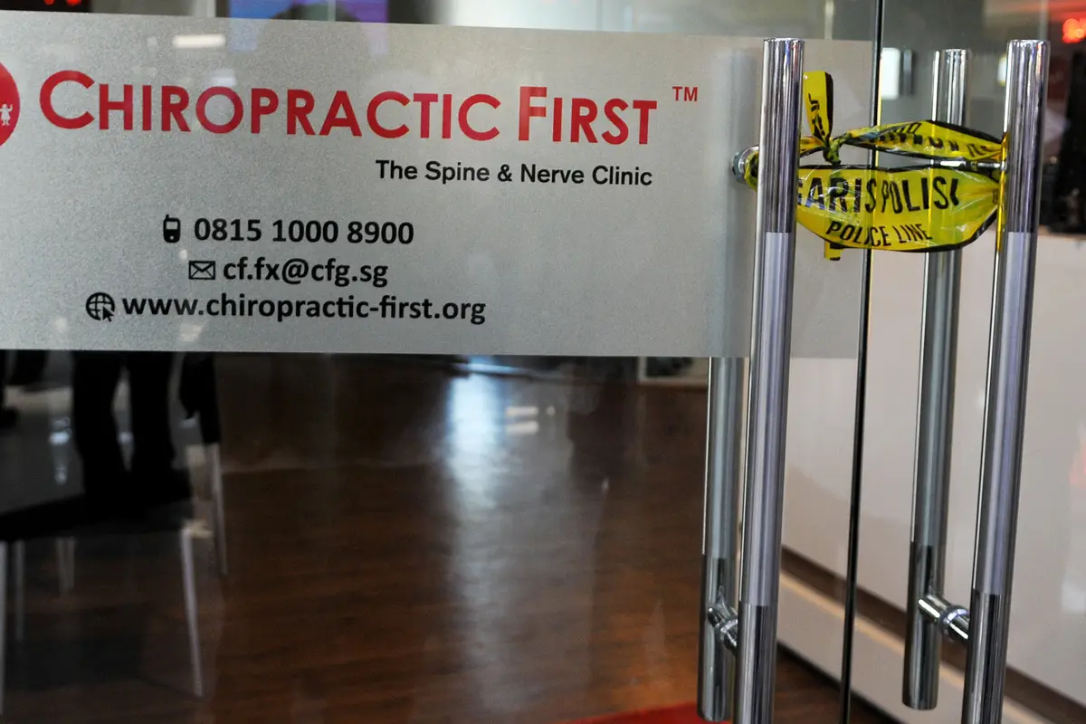 20160107-Buntut Kematian, Dinkes DKI dan Polda Segel Chiropractic First di FX Senayan-Jakarta