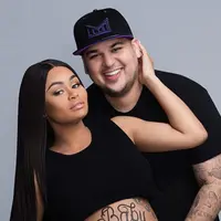 Rob kini merasa geram dengan perilaku Chyna yang kabarnya suka berselingkuh, dan akhirnya ia pun mengunggah foto-foto Chyna yang bersifat aib. Tidak terima atas perlakuan Rob, Chyna pun angkat bicara. (Instagram/blacchyna)