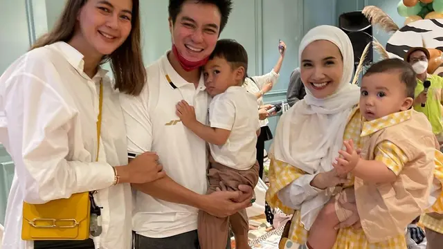 [Fimela] Zaskia Sungkar