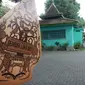 Kedatangan desainer dari Singapura itu untuk membuat rumah nyaman bagi hewan di zona cakar. (Liputan6.com/Yanuar H)