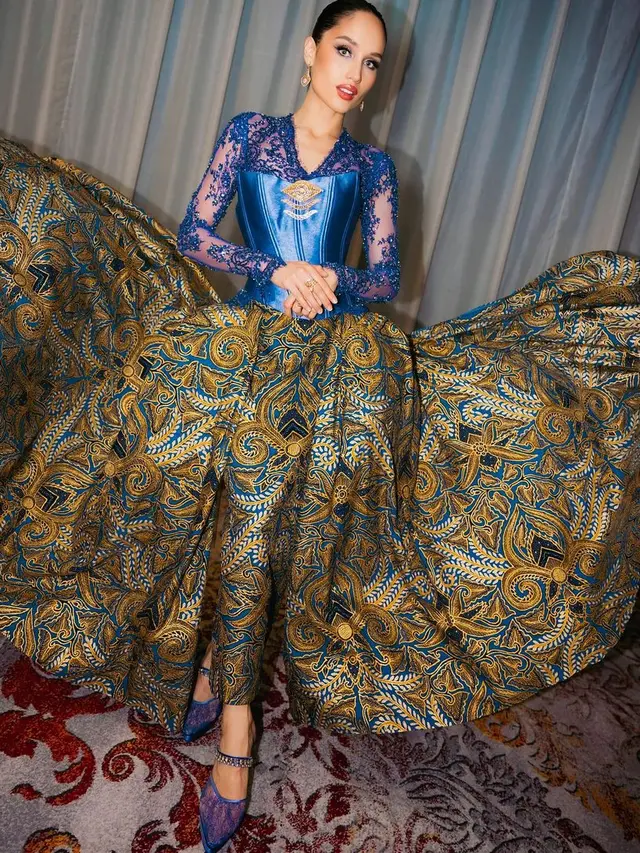 Kebaya artis