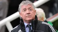 Kinnear Lepas Jabatan Direktur Newcastle