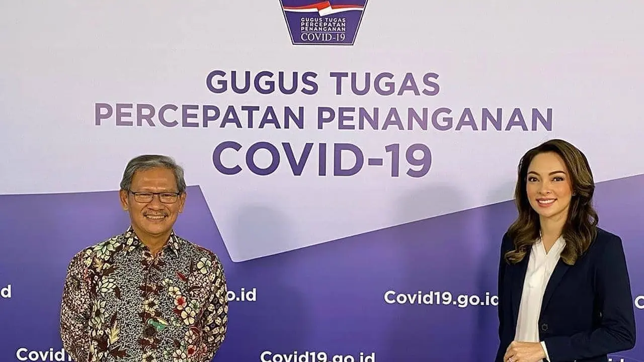Jadi Juru Bicara Covid-19, Ini 6 Potret Terbaru Reisa Broto Asmoro
