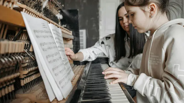 tanda anak bertalenta musik