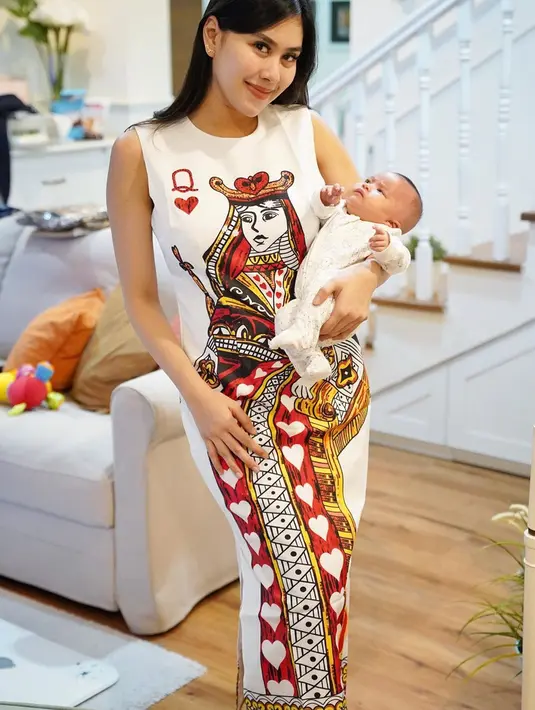 (Instagram/syahnazs)