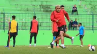  Arema FC jalani latihan di Stadion Gajayana, Malang, Jawa Timur, Rabu (8/3/2017) sore, jelang final Piala Presiden 2017.(Rana Adwa)