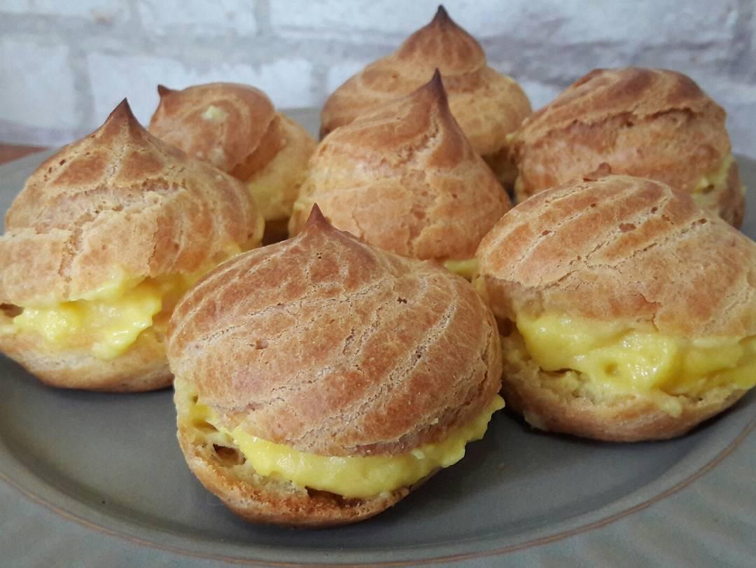 Resep Kue Sus  Lembut yang Enaknya Buat Kamu Ogah Berhenti 