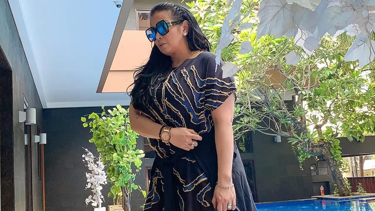 Dikenal Sebagai Sosialita, Ini 6 Potret Koleksi Tas Mahal Jennifer Jill