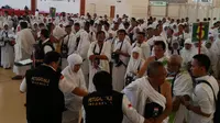 Jemaah Haji Indonesia gelombang kedua tiba di Bandara KAA Jeddah.  (Liputan6.com/Wawan Isab Rubiyanto)