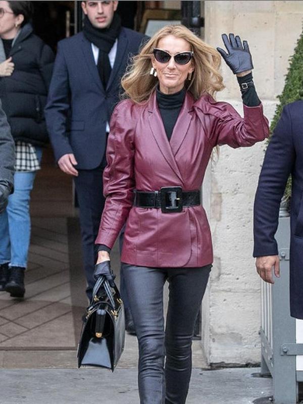Celine Dion terlihat mengenakan jaket kulit kala menghadiri Paris Fashion Week 2019. (dok. Instagram @celinedion_indonesia/https://www.instagram.com/p/BtCWM_WnSVh//Esther Novita Inochi)