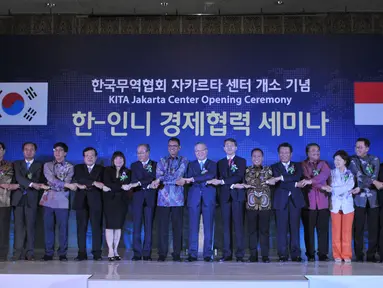 Suasana peresmian kantor cabang Korea International Trade Association (KITA) di  Ritz Carlton, Jakarta, Selasa (9/6/2015). (Liputan6.com/Herman Zakharia)