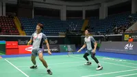 Ganda putra Indonesia Fajar Alfian/Muhammad Rian Ardianto saat berlaga di Korea Open 2022. (foto: PBSI)