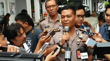 Namun Kabid Humas Polda Metro Jaya Kombes Raden Prabowo Argo Yuwono tak menyebutkan jumlah dan identitas pakar IT yang dilibatkan. 