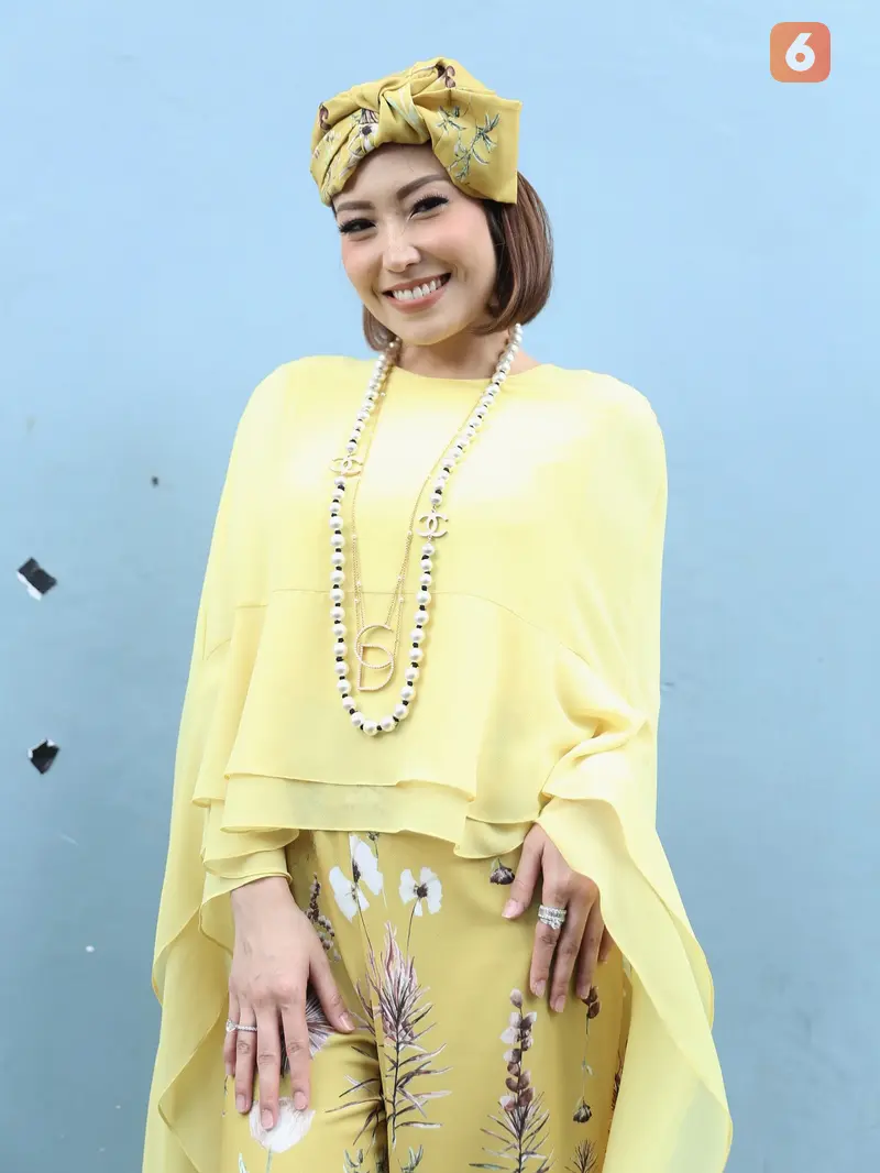 [Bintang] Ayu Dewi