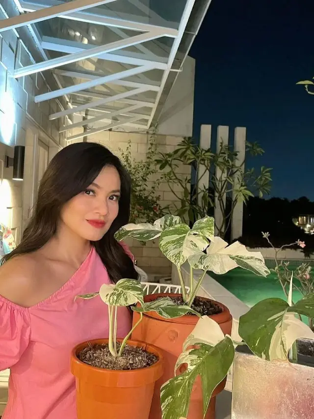 Kebun Titi Kamal di Rumahnya