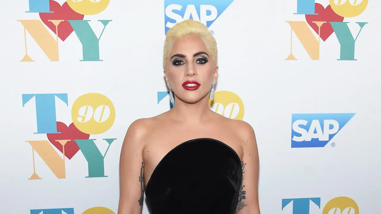[Bintang] Lady Gaga