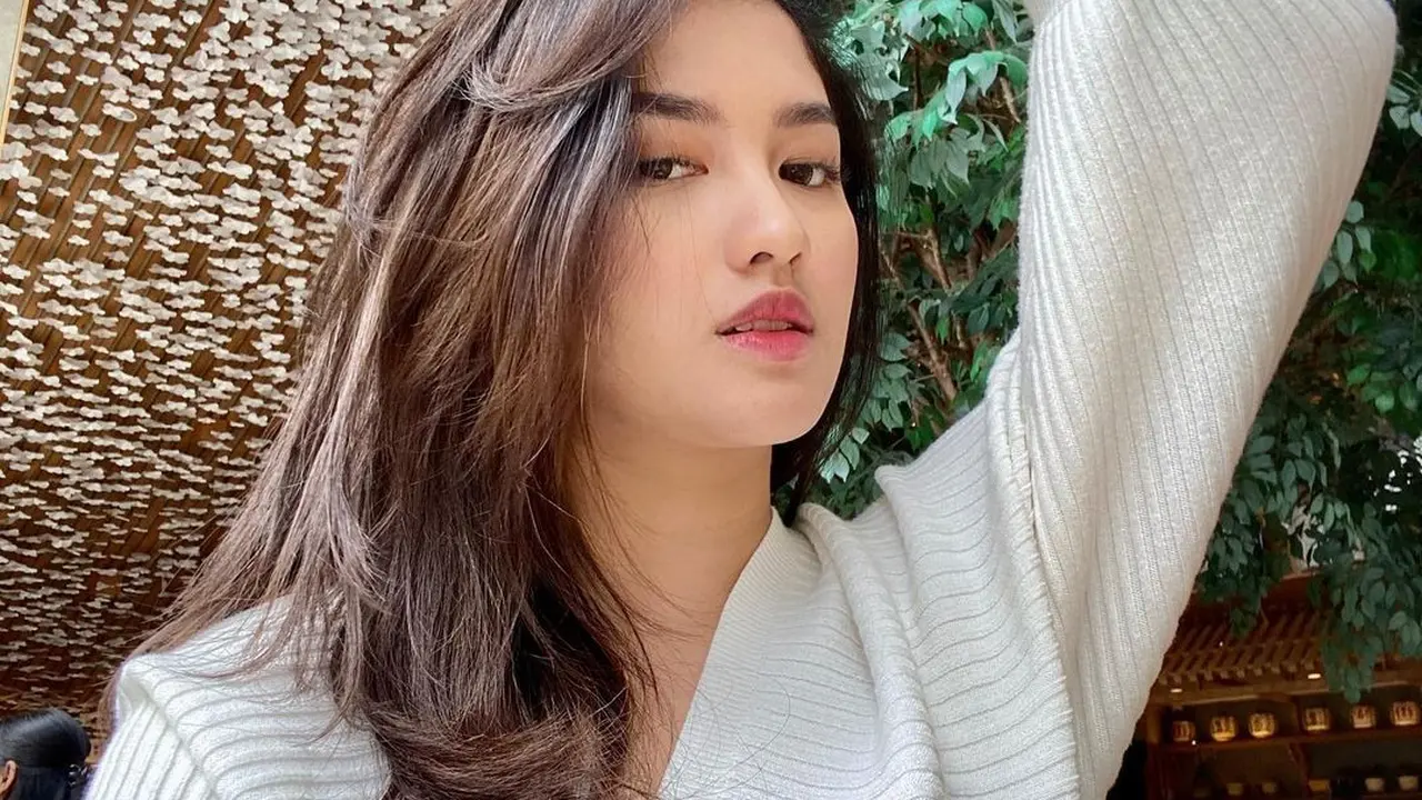 Ochi Rosdiana (https://www.instagram.com/p/CLgMXrJF601/)