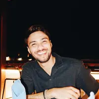 Refal Hady sendiri lahir di Jakarta pada 24 Oktober 1993 dan memiliki nama lengkap Reza Fahlevi Alhady. (FOTO: instagram.com/refalhady)