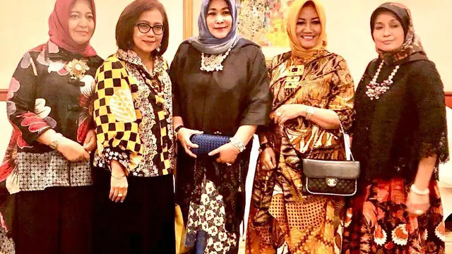 Jenny Rachman bersama pengurus IWABRI