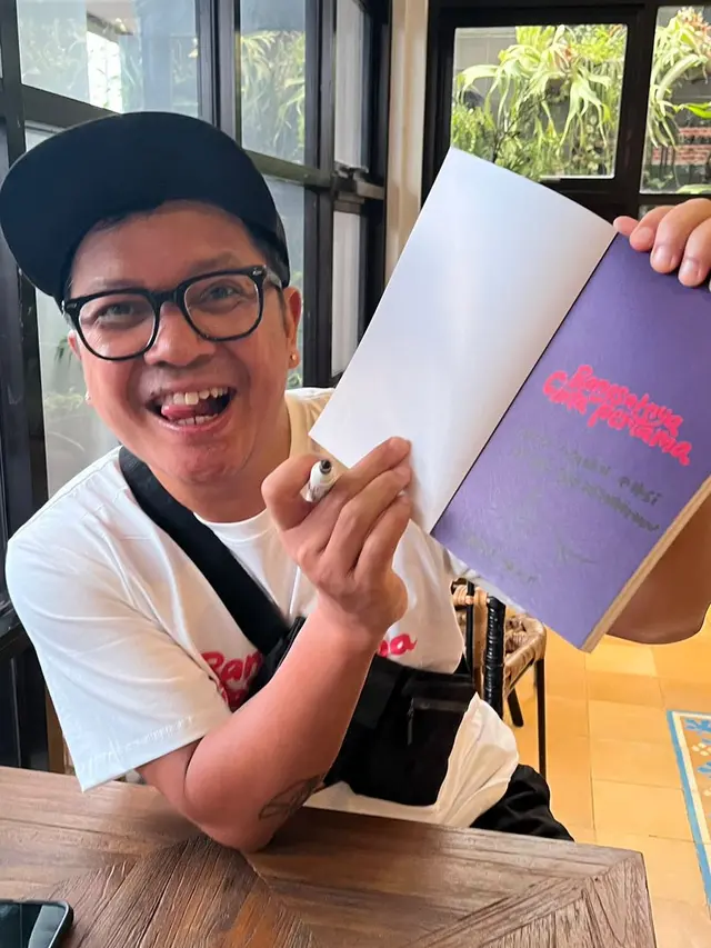 [Fimela] Peluncuran Komik Bangsatnya Cinta Pertama