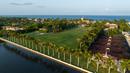 <p>Pemandangan udara rumah milik Presiden Donald Trump di Mar-a-Lago, Palm Beach, Florida, Amerika Serikat, 10 Agustus 2022. Donald Trump menyebut agen-agen FBI membuka brankas di rumah mewahnya tersebut. (AP Photo/Steve Helber)</p>