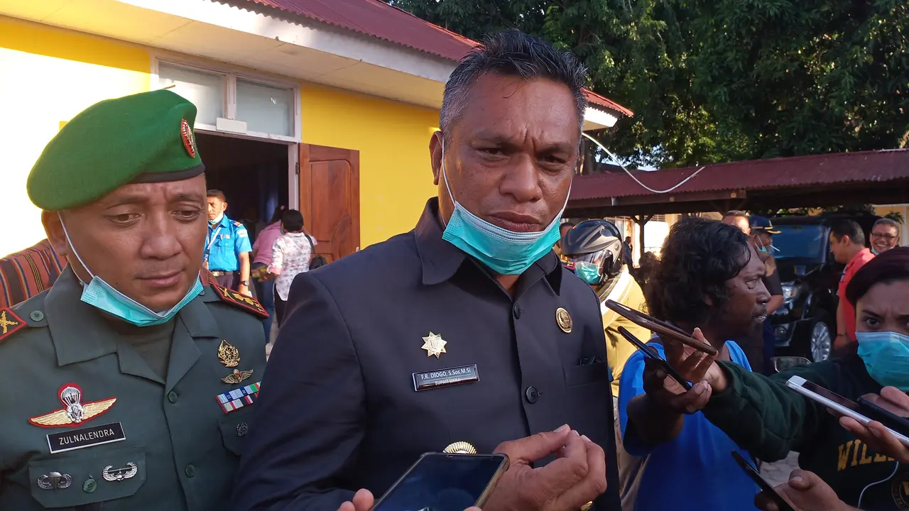 Bupati Sikka Fransiskus Roberto Diogo. (Foto: Liputan6.com/Dionisius Wilibardus)