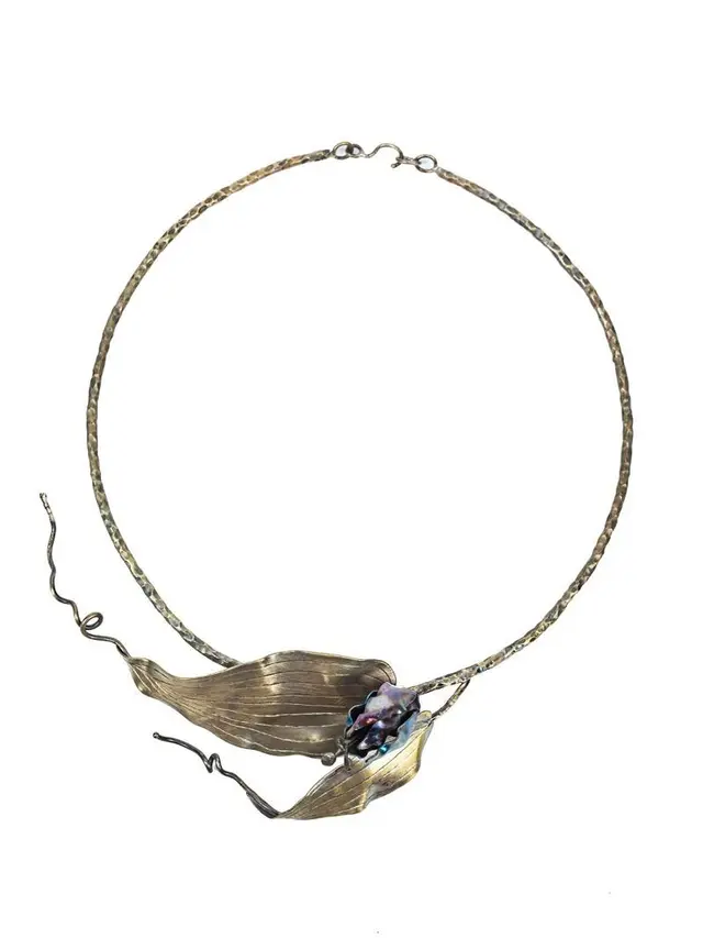 Kalung dari Mutiara, Satu Perhiasaan untuk Semua Jenis Kesempatan