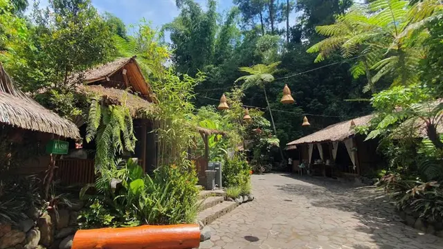 Rekomendasi Tempat Makan Lesehan di Bandung