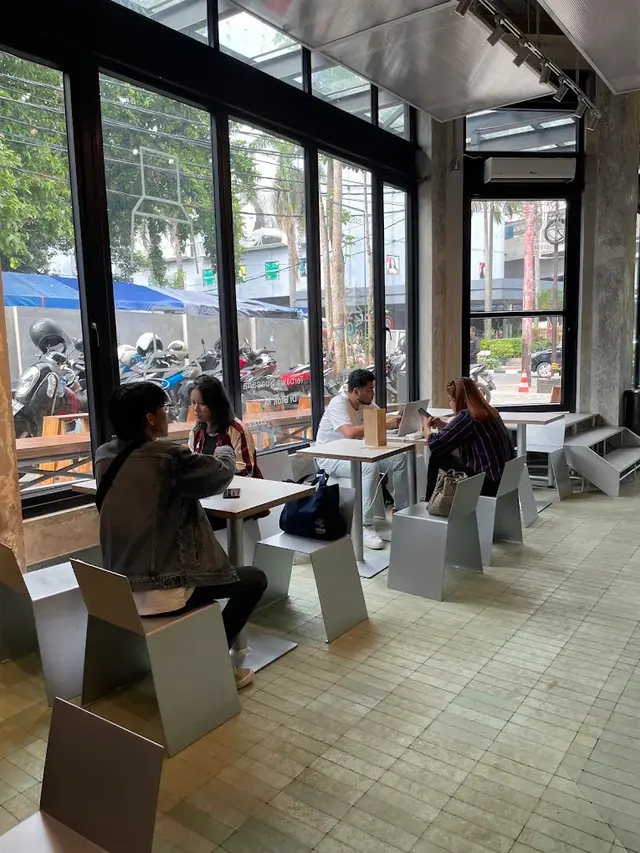 Rekomendasi Tempat Brunch Estetik di Blok M