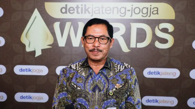 Pj Gubernur Jateng Raih Anugrah Inovasi Pembangunan Terpuji