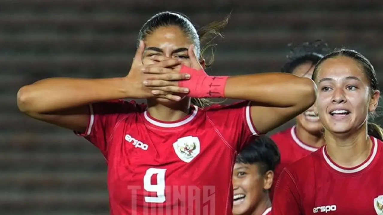 Selebrasi Claudia Scheunemann usai membobol gawang Timnas Wanita Malaysia (c) Dok. PSSI